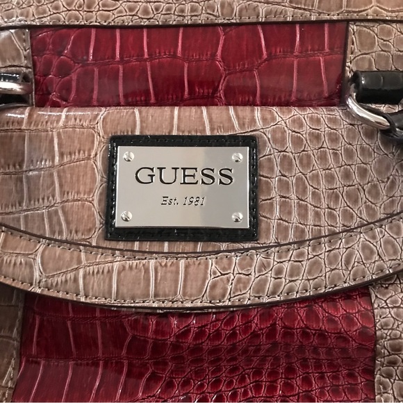 GUESS CALVINA Logo Croco Patent Leather Handbag Purse Satchel Taupe/Multi - Picture 9 of 16